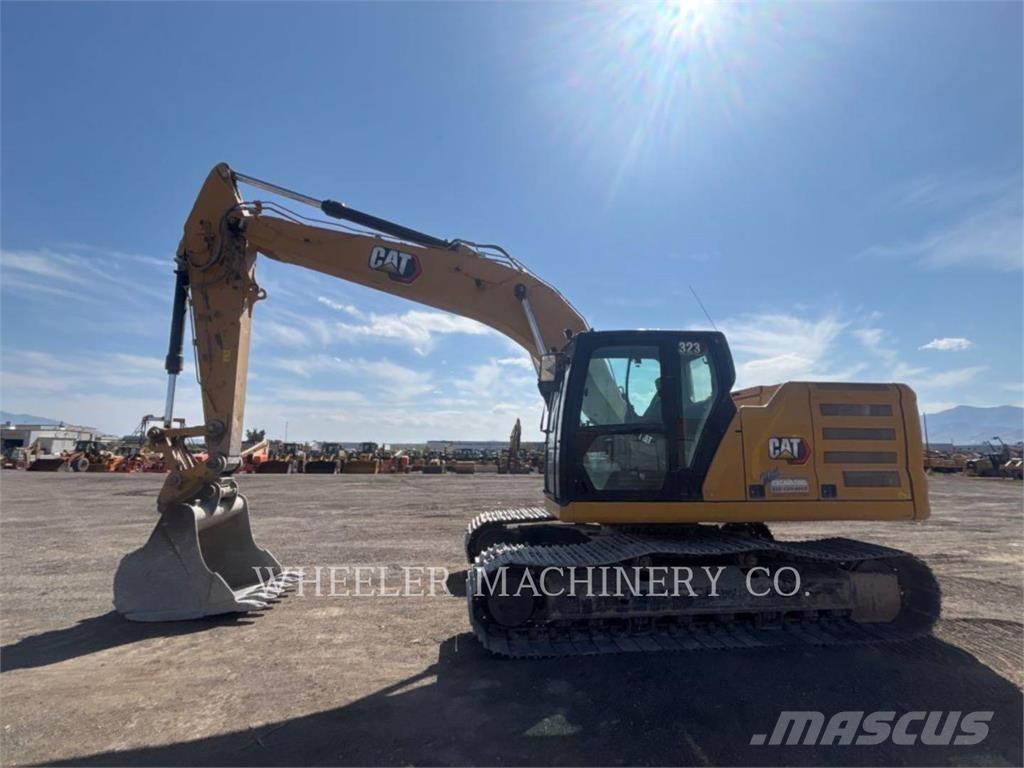 CAT 323 Rupsgraafmachines