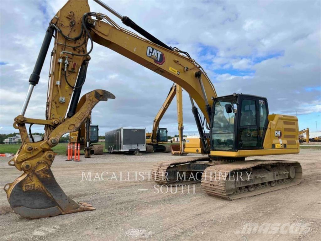 CAT 323 Rupsgraafmachines