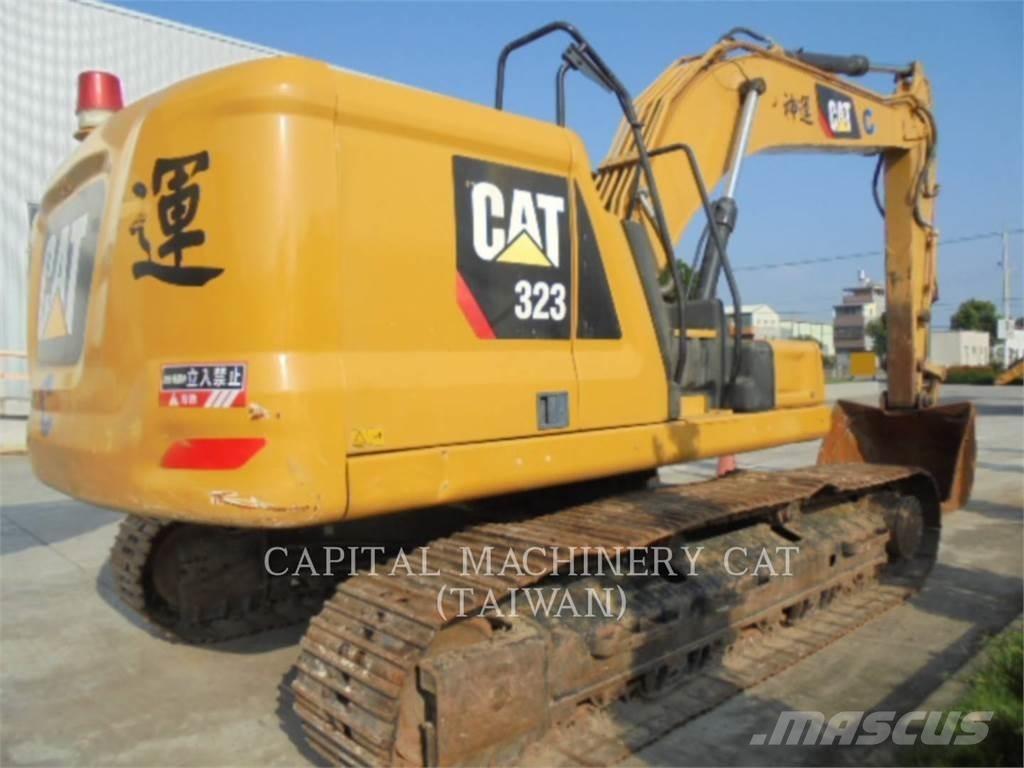 CAT 323-07 Rupsgraafmachines