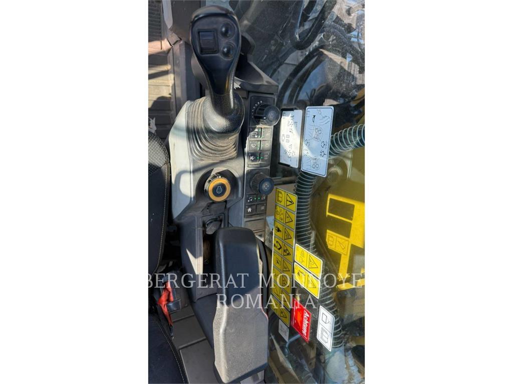 CAT 323-07 Rupsgraafmachines