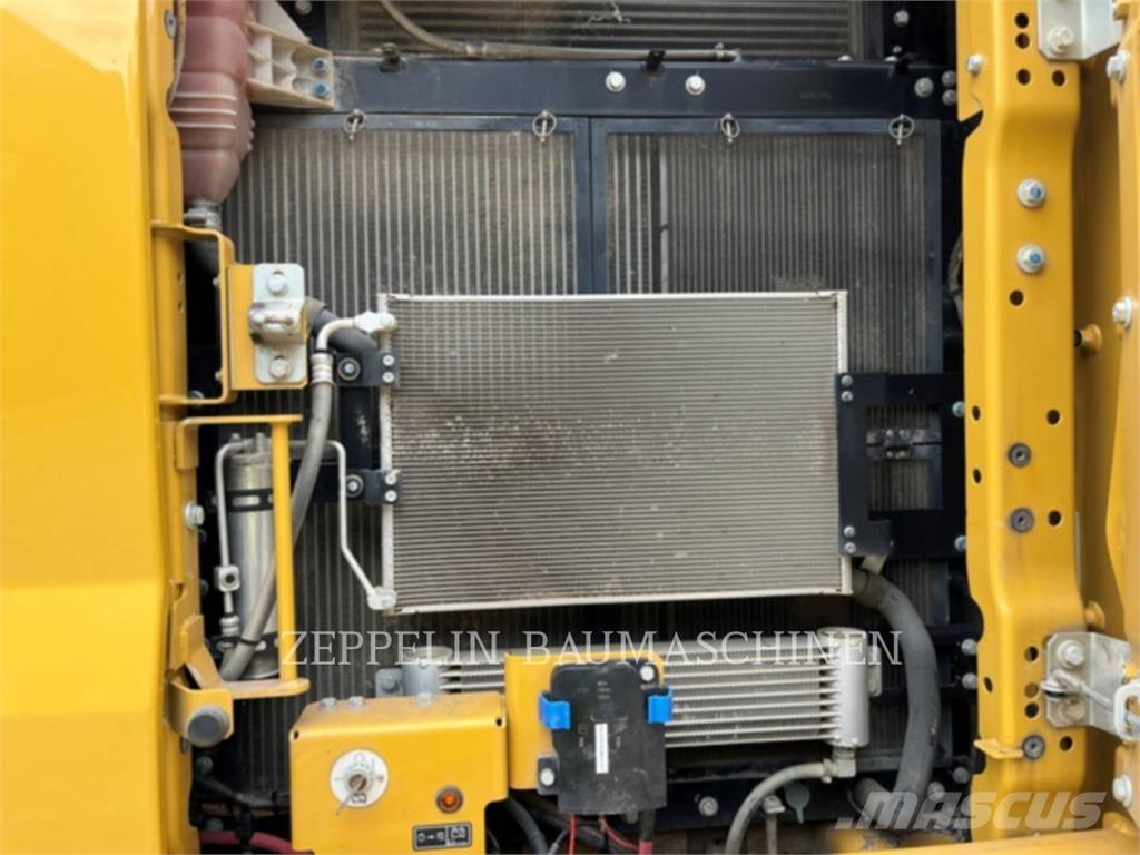CAT 323-07C Rupsgraafmachines