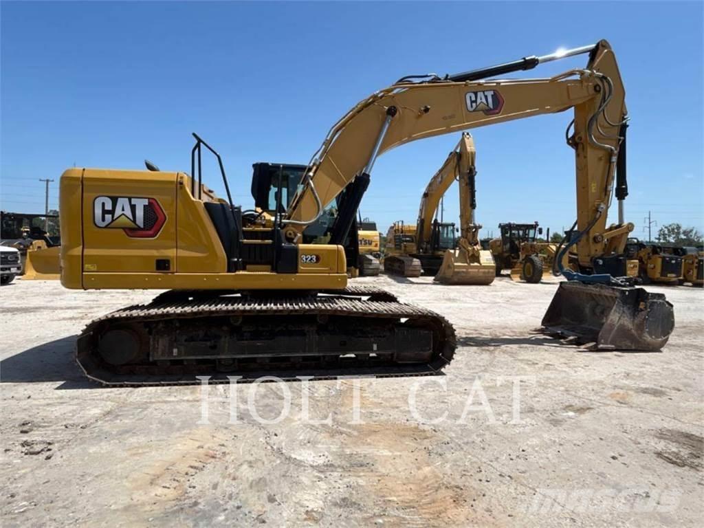 CAT 323 TC Rupsgraafmachines