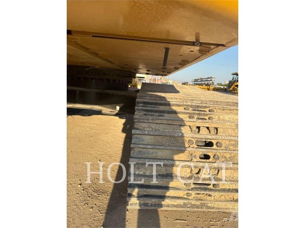 CAT 323 TC Wielladers