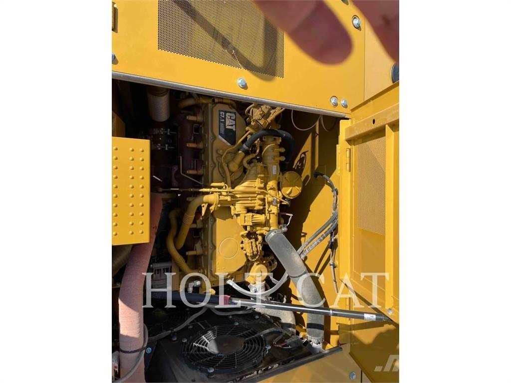 CAT 323 TC Rupsgraafmachines