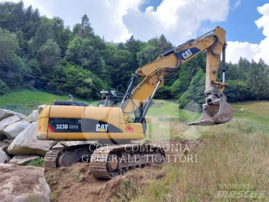 CAT 323DSA Rupsgraafmachines