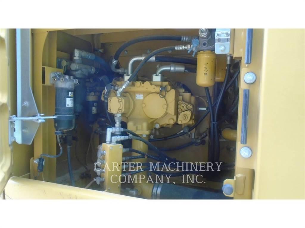 CAT 323FL Rupsgraafmachines