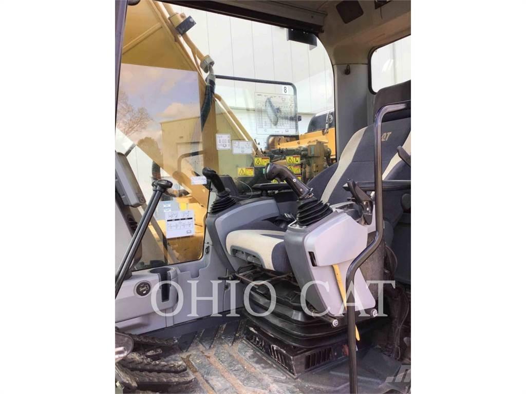 CAT 323FL TC Rupsgraafmachines