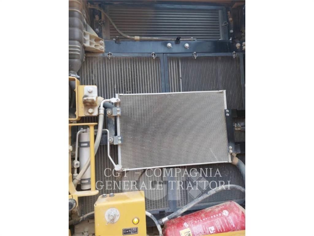 CAT 323LN Rupsgraafmachines