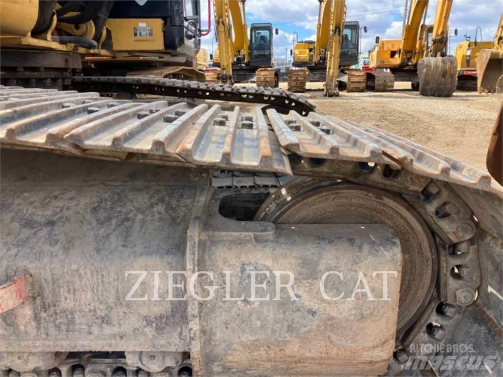 CAT 324D Rupsgraafmachines