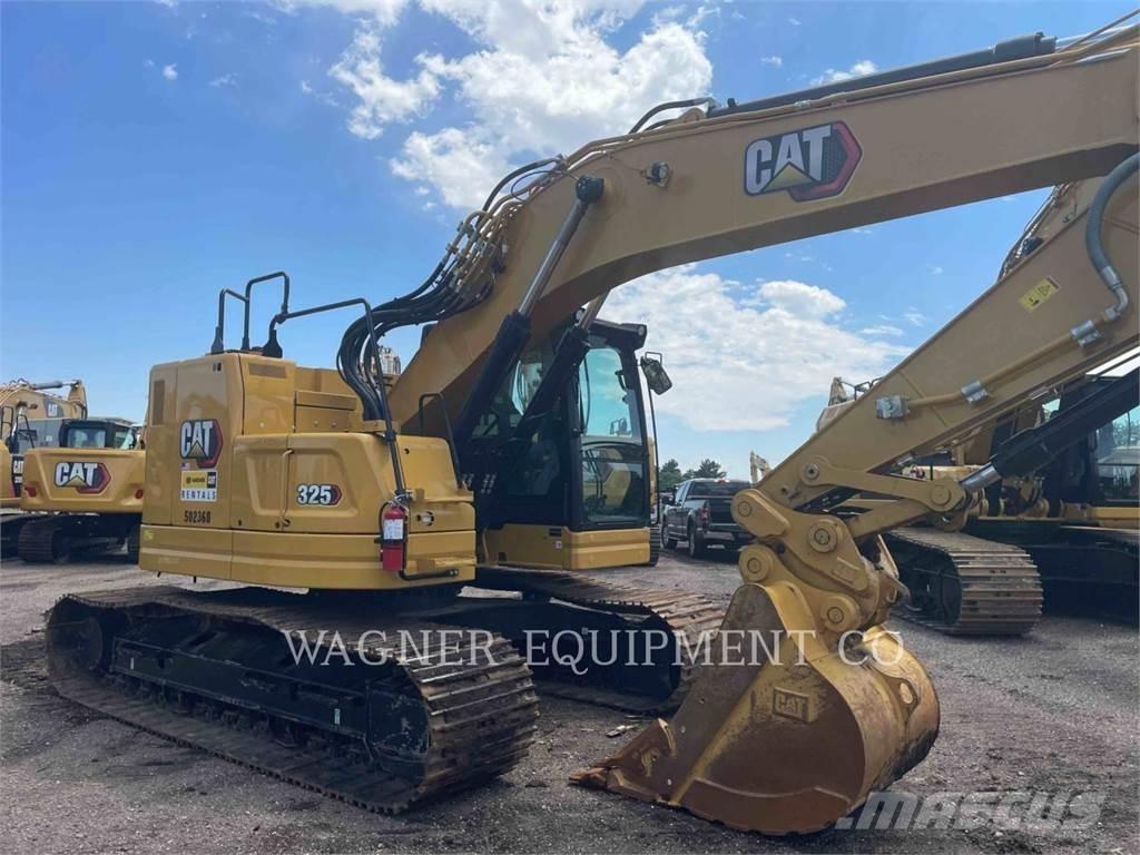 CAT 325 Rupsgraafmachines