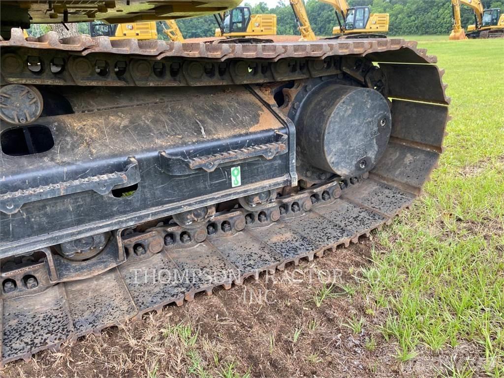 CAT 325 Rupsgraafmachines