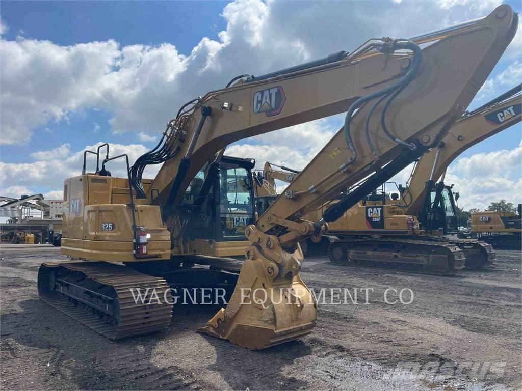 CAT 325 Rupsgraafmachines