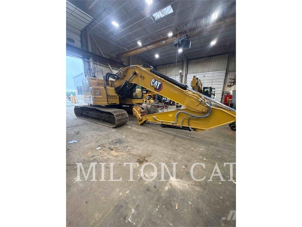 CAT 325 Rupsgraafmachines