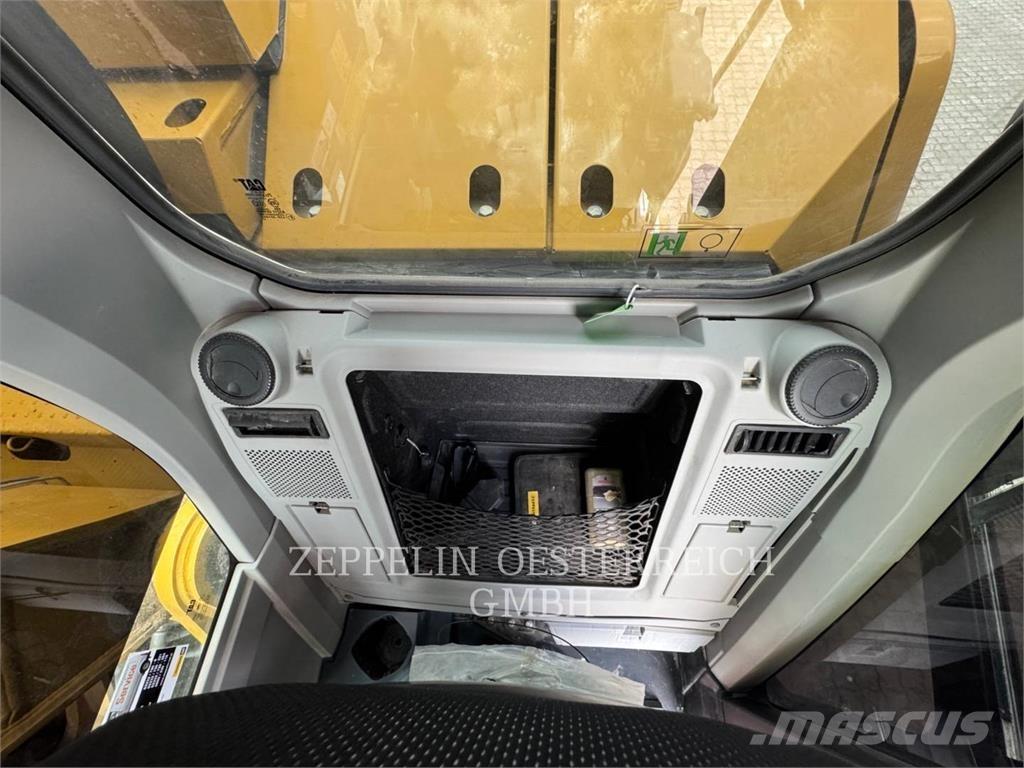 CAT 325-07 Rupsgraafmachines