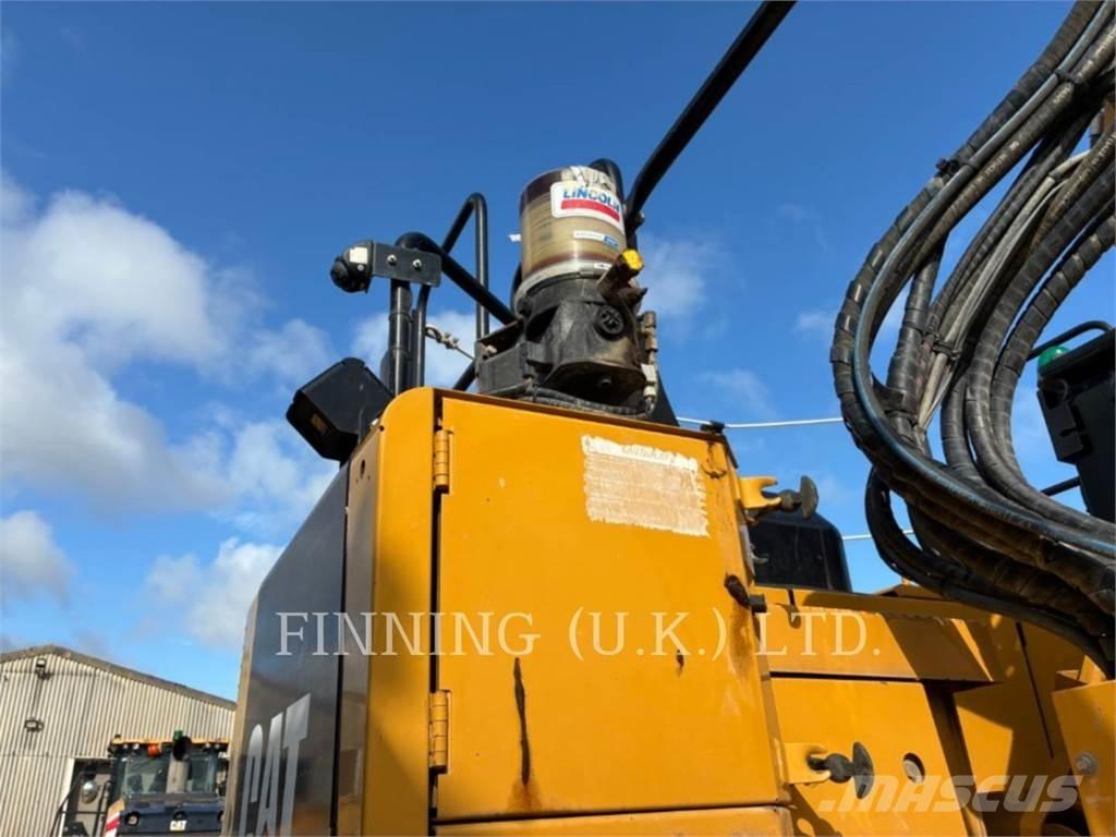 CAT 325FL Rupsgraafmachines