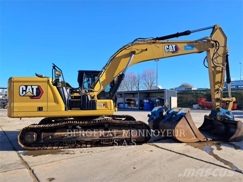 CAT 326 Rupsgraafmachines