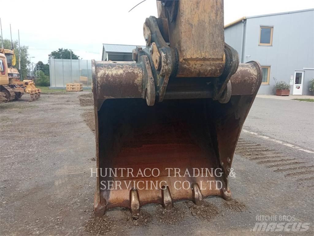 CAT 326-07 Rupsgraafmachines