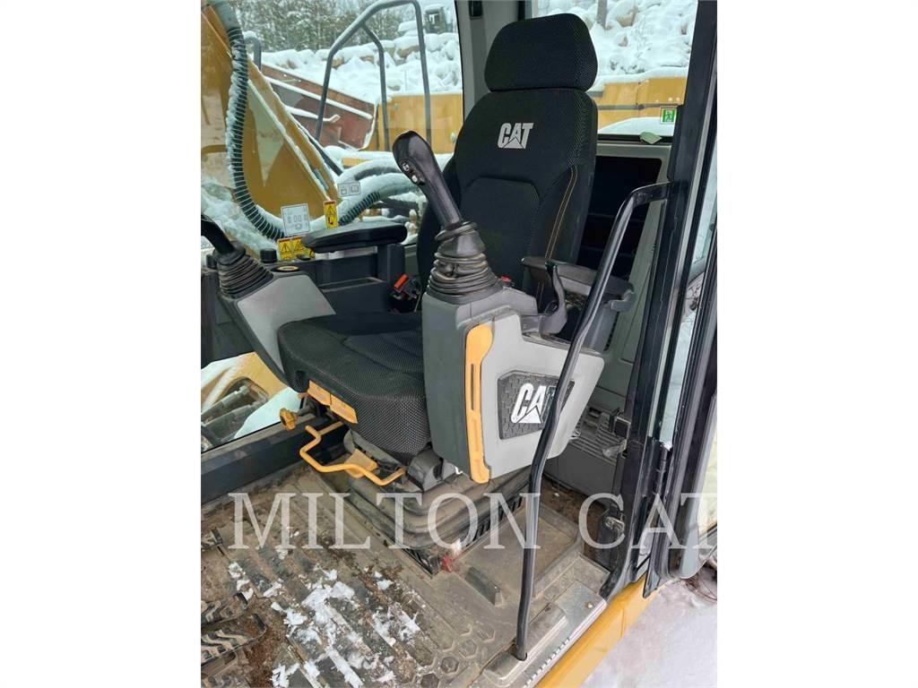 CAT 32607 Rupsgraafmachines