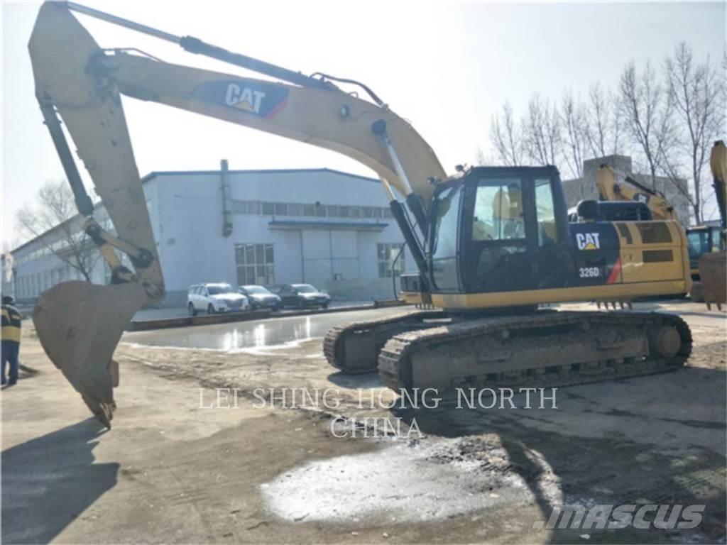 CAT 326D2L Rupsgraafmachines