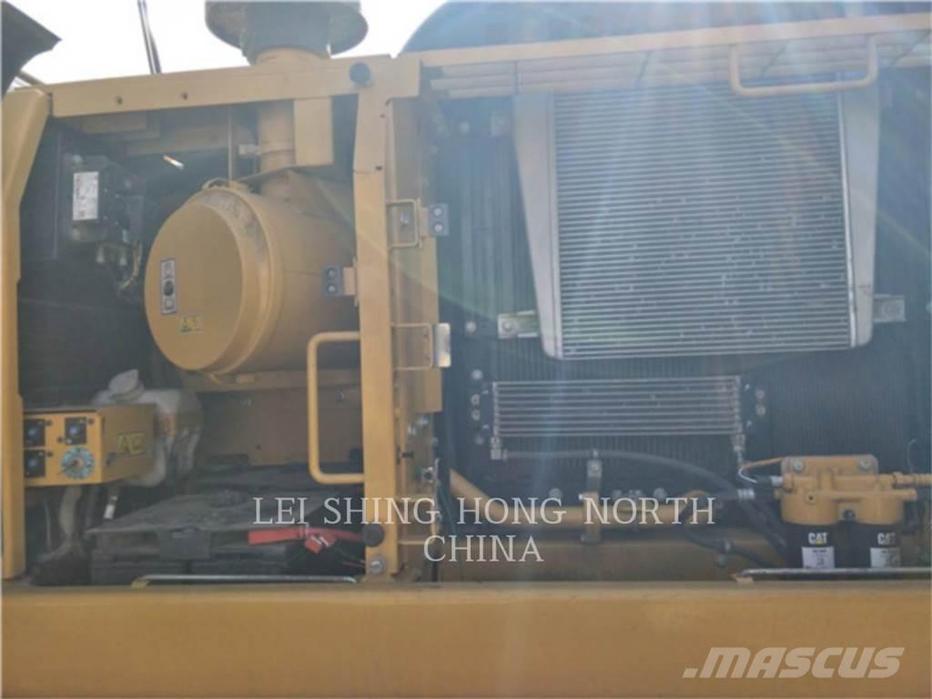 CAT 326D2L Rupsgraafmachines