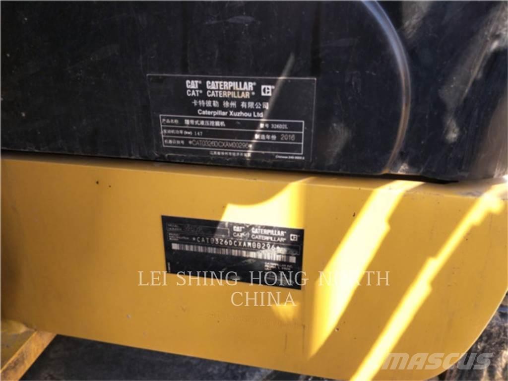 CAT 326D2L Rupsgraafmachines