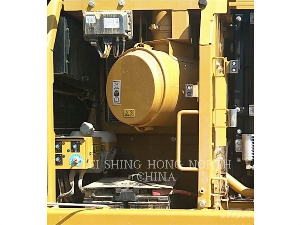CAT 326D2L Rupsgraafmachines