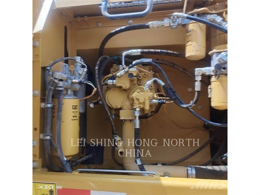 CAT 326D2L Rupsgraafmachines