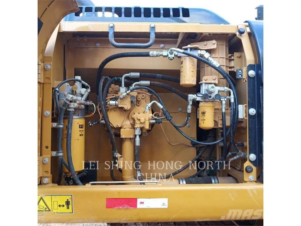 CAT 326D2L Rupsgraafmachines