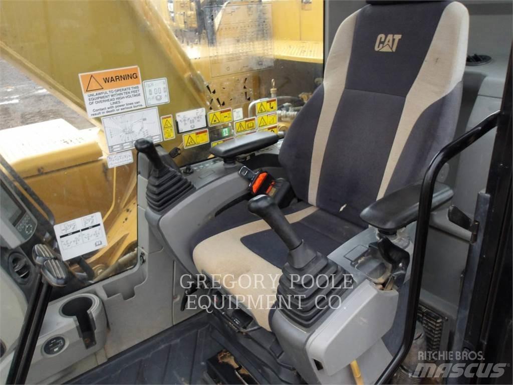 CAT 326FL Rupsgraafmachines