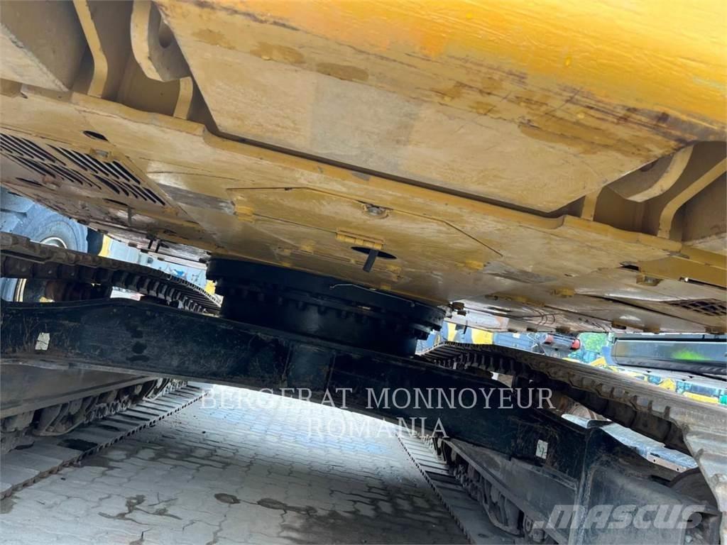 CAT 326FLN Rupsgraafmachines