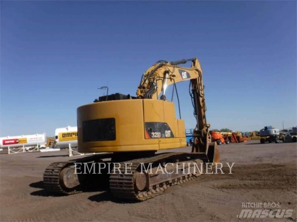CAT 328DL Rupsgraafmachines