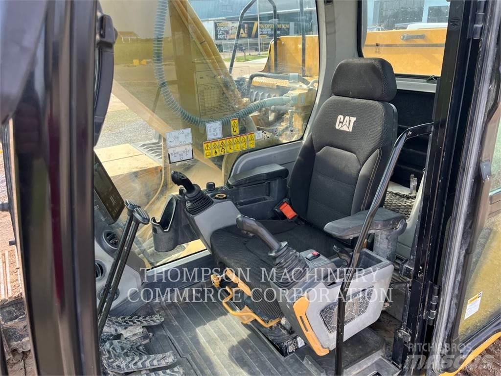 CAT 330 Rupsgraafmachines