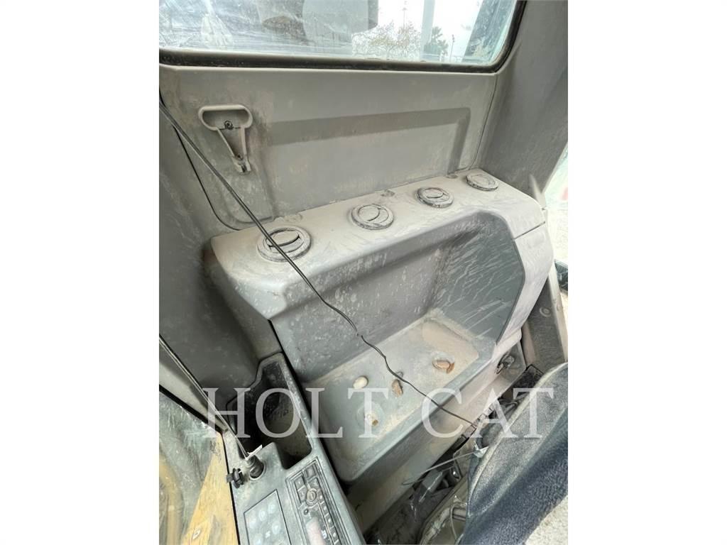 CAT 330FL Rupsgraafmachines