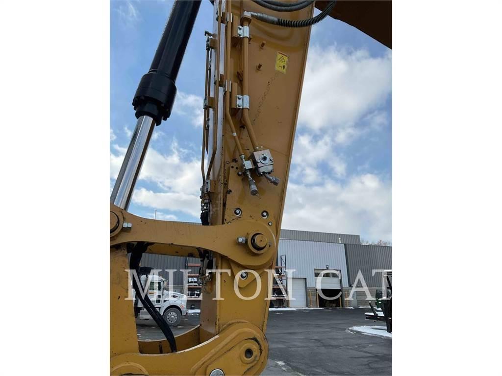 CAT 335 Rupsgraafmachines