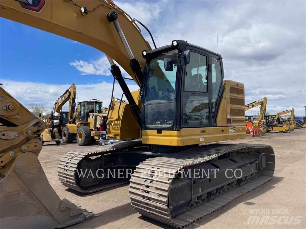 CAT 335 Rupsgraafmachines