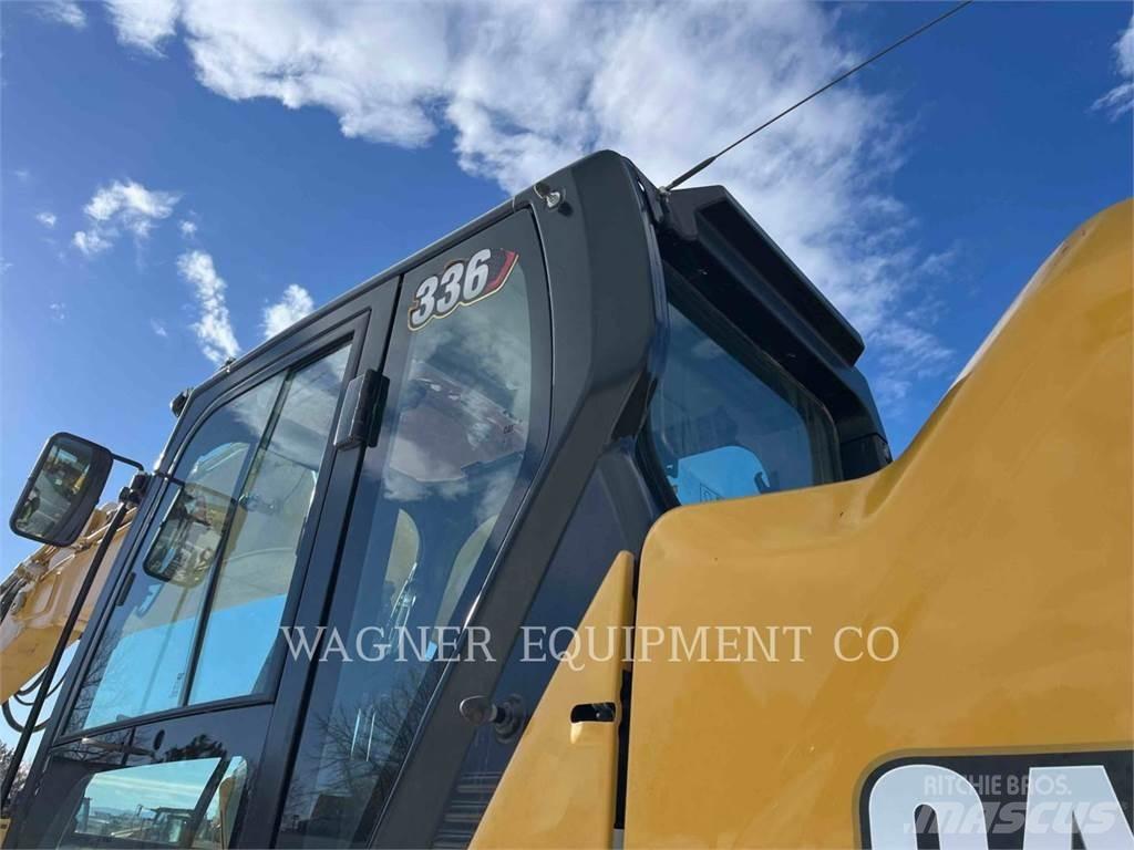 CAT 336 Rupsgraafmachines
