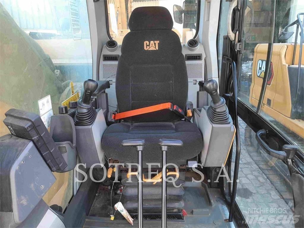 CAT 33607 Rupsgraafmachines
