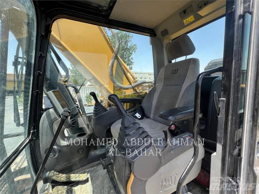CAT 340D2L Rupsgraafmachines