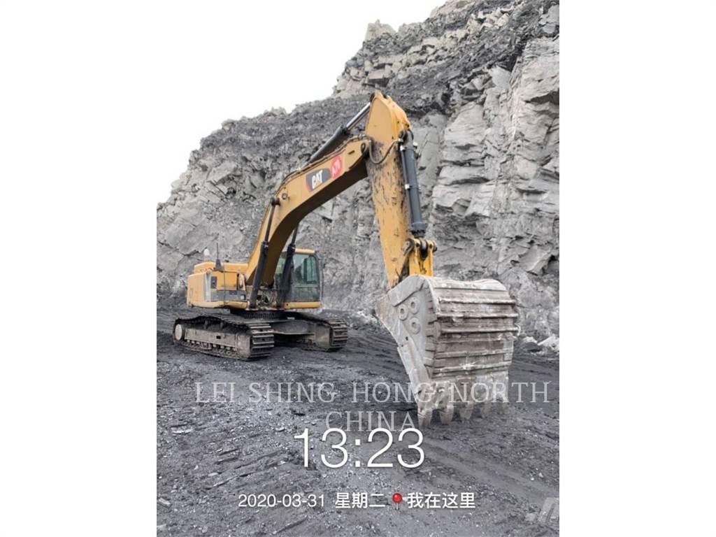 CAT 349D2 Rupsgraafmachines