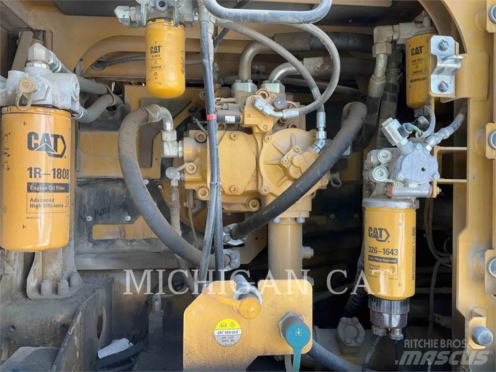 CAT 349FL + Rupsgraafmachines