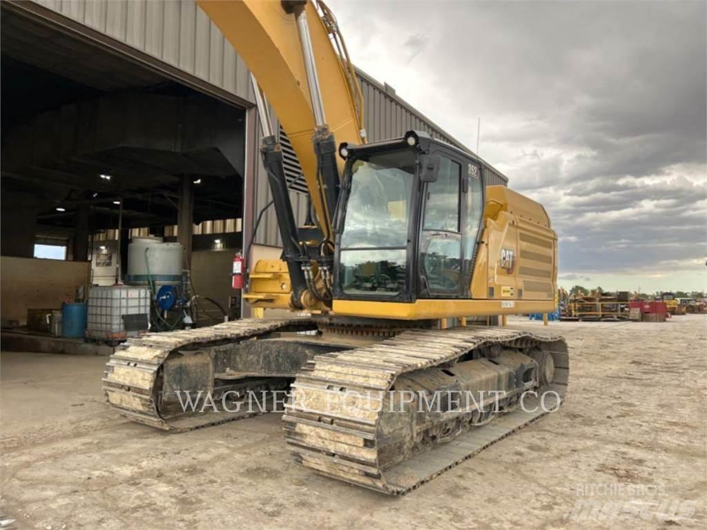 CAT 352 Rupsgraafmachines