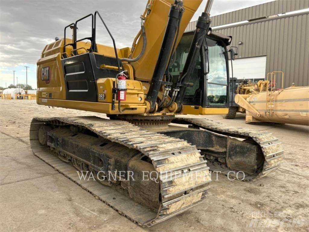 CAT 352 Rupsgraafmachines