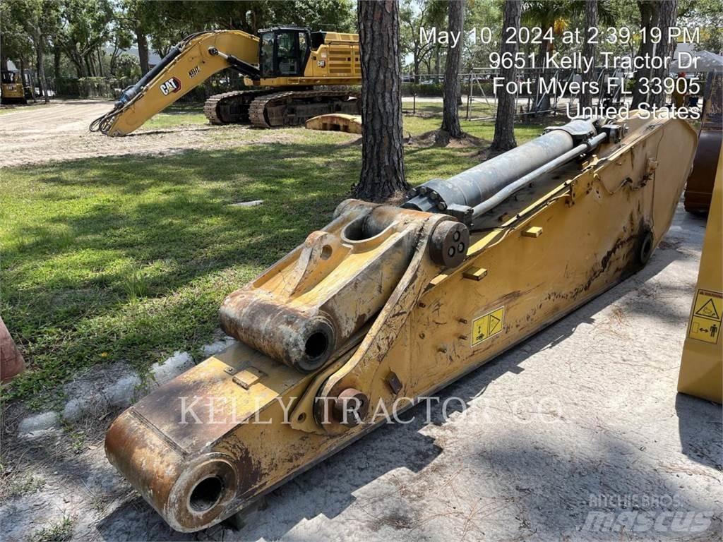CAT 374 Rupsgraafmachines
