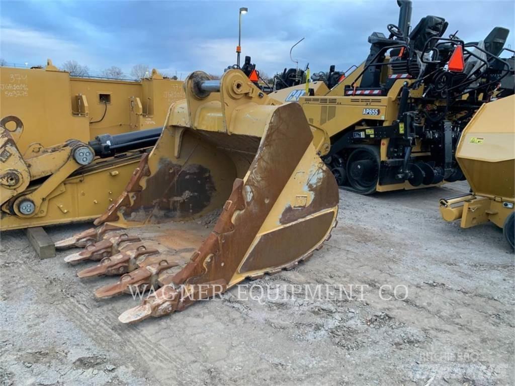 CAT 374 Rupsgraafmachines