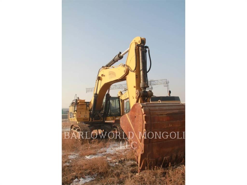 CAT 374DL Rupsgraafmachines