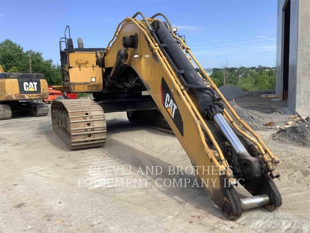 CAT 374DL Rupsgraafmachines