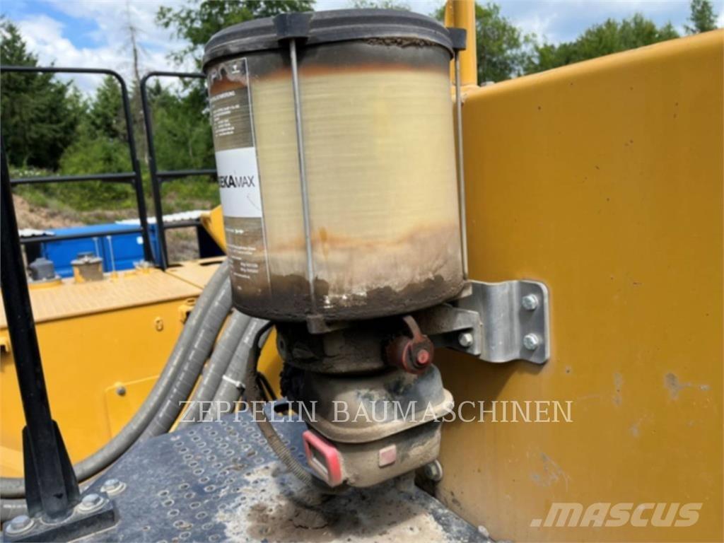 CAT 374FL Rupsgraafmachines
