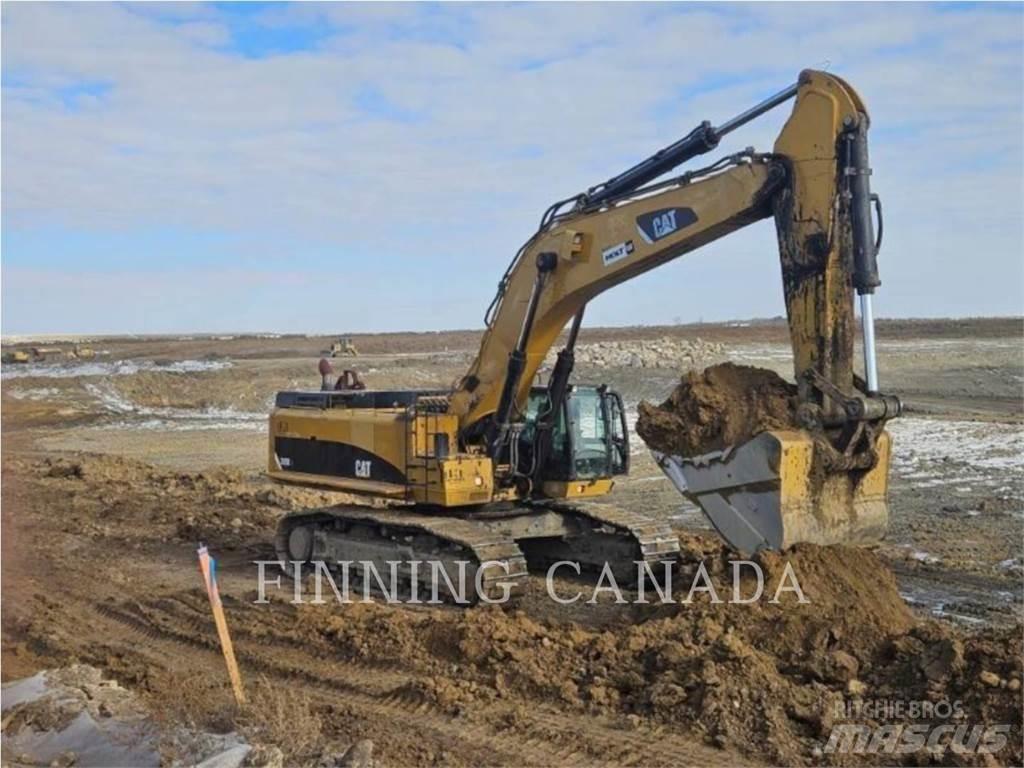 CAT 390D Rupsgraafmachines