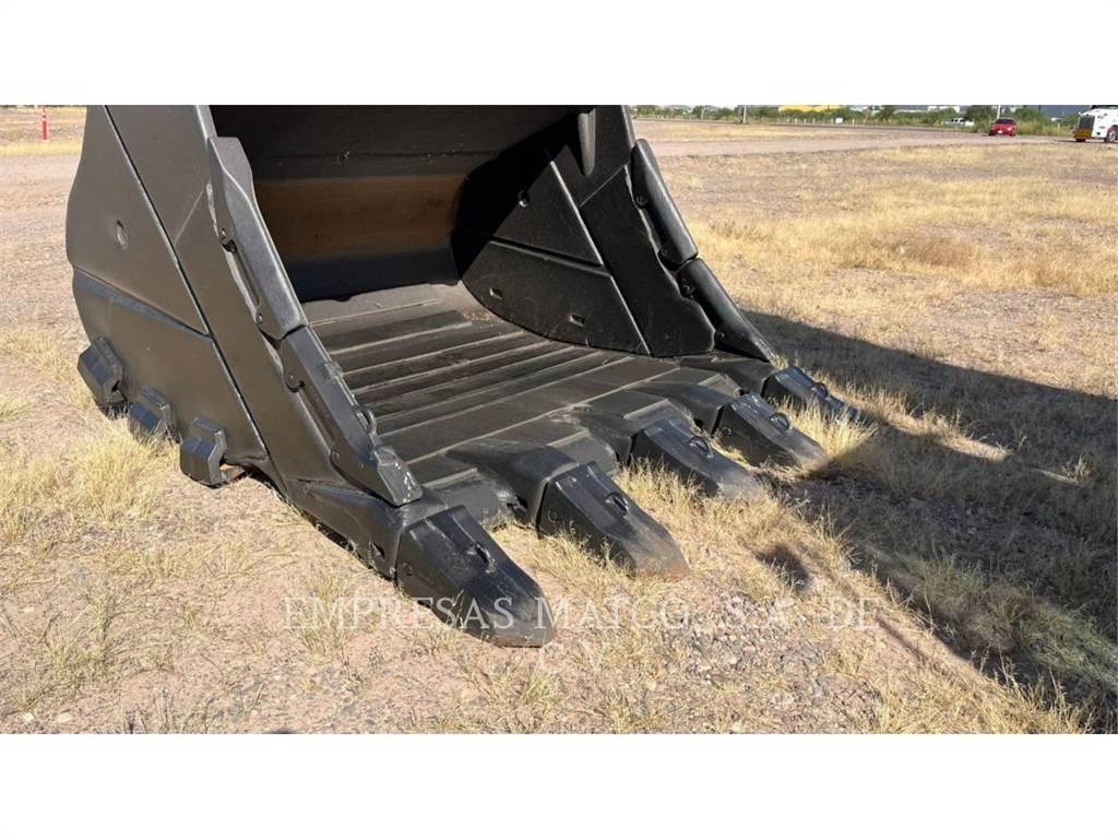 CAT 390DL Rupsgraafmachines