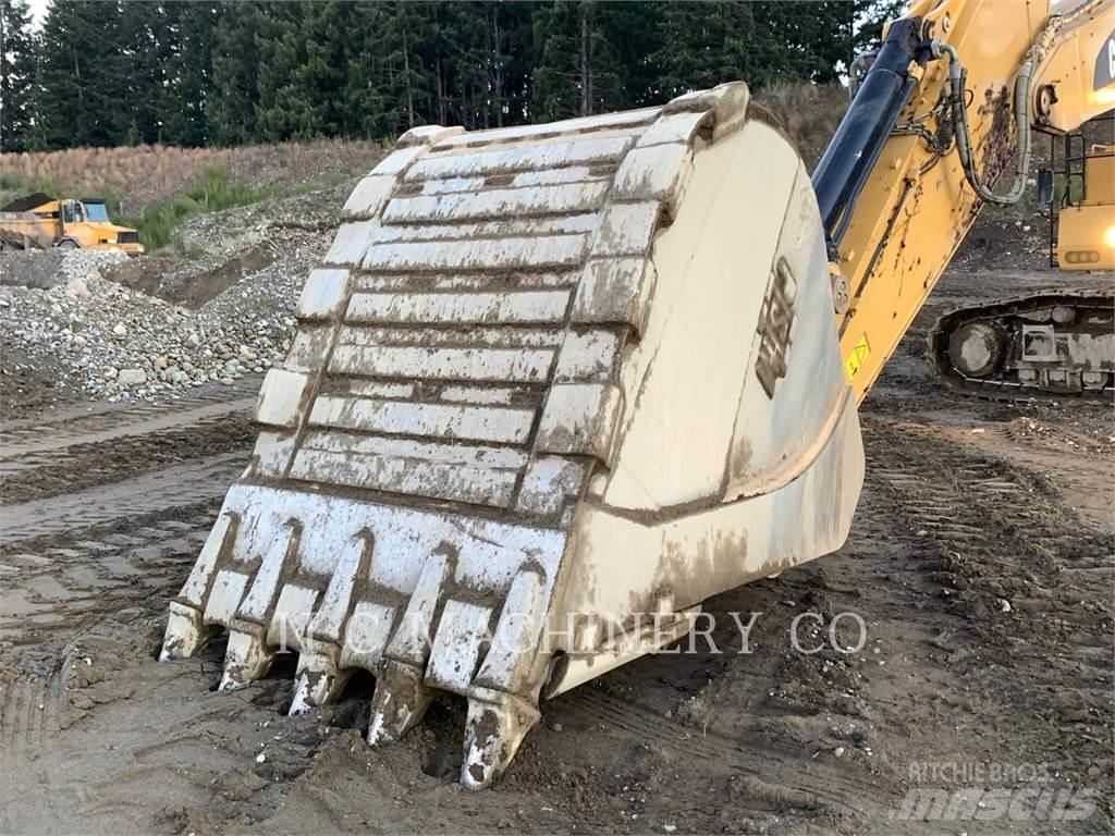 CAT 390F Rupsgraafmachines
